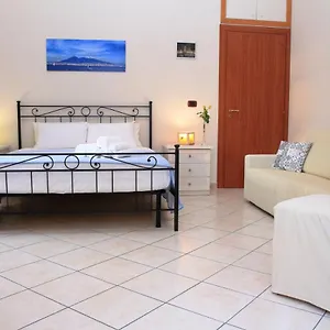 bb-mitilini-central-station.hotels-amalfi.com/